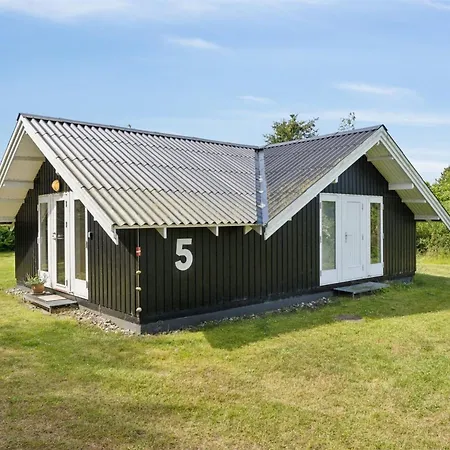 Nayati - 800m From The Sea In Ne Jutland By Interhome *